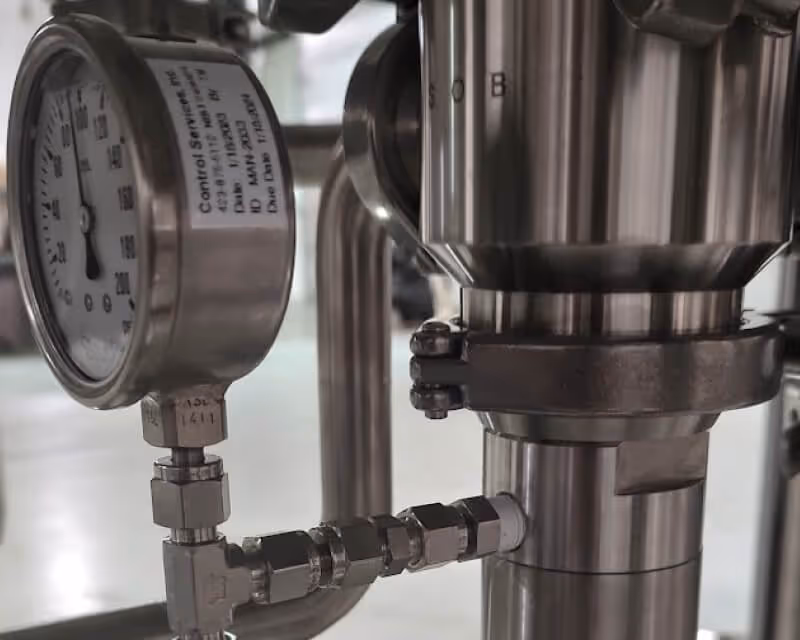 Mann Welding steel industrial chromatography columns gauges and valves.